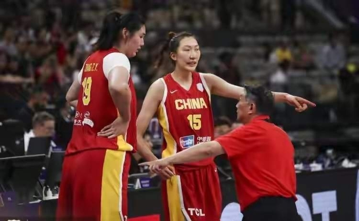 中国女篮两胜一负领跑小组 世界杯席位触手可及